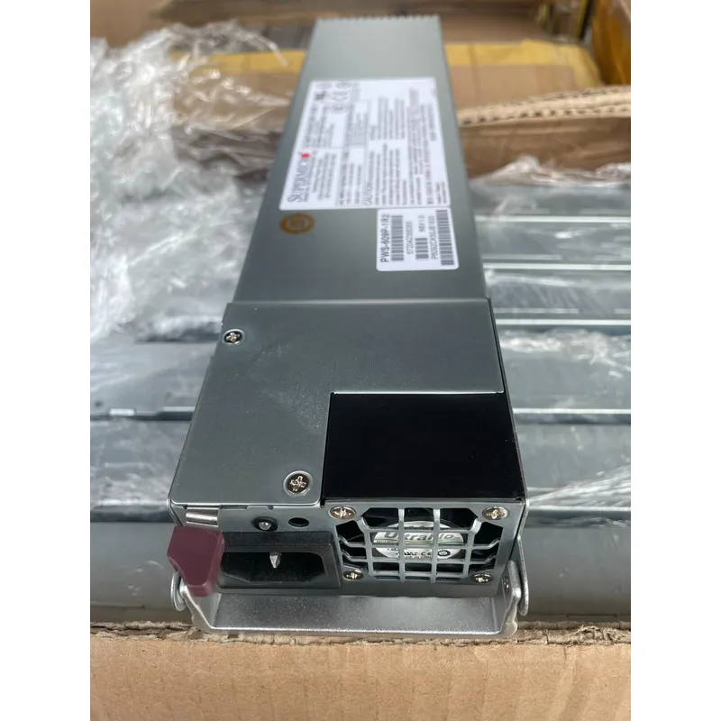 وحدة تزويد طاقة خادم Supermicr - مراجعة Power Supply 650W وسعره